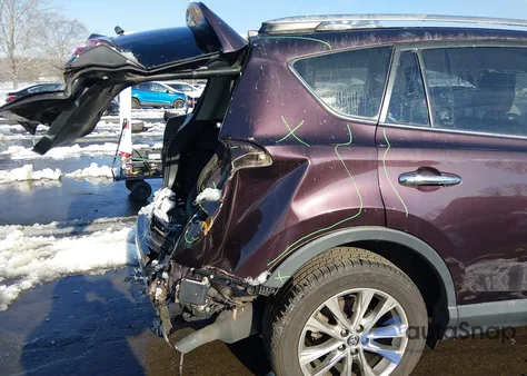 2018 Toyota Rav4 Limited z USA, uszkodzony, nr VIN 2T3DFREV5JW831760